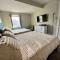 Family-Friendly 4BR Retreat Sleeps 12, Private Yard, Garage, Close to Stadiums, Casino & Downtown