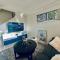 Calm Hideaway - Townhouse with Pool Access & Garage
