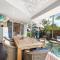 Beecheyana North - Beach Villa with heated pool