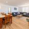 Hibiscus Court 5