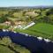 Severnside Boat and Caravan Park Gloucestershire - Caravan 1 - Deerhurst
