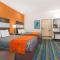 Days Inn & Suites by Wyndham Katy - كاتي