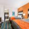 Days Inn & Suites by Wyndham Katy