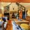 4 Bed in Marsden 94015