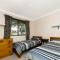 Moore Views - Stunning River Views