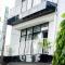 Luxury TownHouse