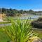 Pond Beach Hazel with hot tub - Rathdowney