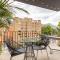Muttuo by Wynwood House
