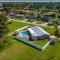 Best pool house Ideal for family pool heated - كيب كورال