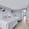 Oceanfront Oasis, Luxe 1BR Haven with Full Kitchen! CR 622 - 默特尔比奇