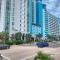 Oceanfront Oasis, Luxe 1BR Haven with Full Kitchen! CR 622 - 默特尔比奇