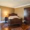 6 Mi to Hickory Run Park Victorian Home with Porch