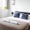 London Poplar Apartment - Sleep 4-5 - Ideal for Business Travellers & Contractors - near Canary Wharf and DLR Station - Parking tickets available on request - 伦敦