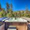 Eagles Nest- Hot Tub- Pool Table- Shuttle to Slopes - وادي اولومبيك