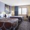 Super 8 by Wyndham Dyersville