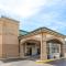 Days Inn by Wyndham Clarksville North EXIT 4