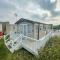 Beautiful Caravan With Decking At Naze Marine Park, Sleeps 8 Ref 17341Br