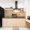 SOHO Residence - Central 2BR Apartment with Modern Comfort in District 1 - 胡志明市