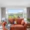 15 Churchfields - Bungalow with Estuary Views and Parking