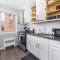 Queen Bed Apt in West Hartford - 西哈特福德