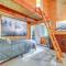 Harstine Island Home with Hot Tub and Beach Access! - Lakebay
