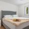 Unique Villa Pietra with heated private pool - Šestanovac