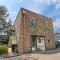 Downtown Hideaway - Entire Building -Fun, Convenient & Comfortable -Sleeps 14 - بحيرة جنيف