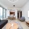 Cosy 2 Bedroom with a Burj Khalifa View - Dubaj