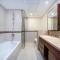 Cosy 2 Bedroom with a Burj Khalifa View - Dubaj