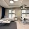 Y COLLECTION by UH FLAT OSIRIA
