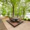 Kentucky Lake Home with Hot Tub and Boat Dock - Aurora
