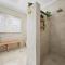 Dejorja Residence - Central & Chic, Entertains 8