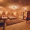 Pinhan Cave Suites