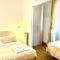 Cavour16 rent bedrooms
