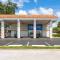 Developer Inn Express Fundamental, a Travelodge by Wyndham - 基西米