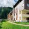 Apartment Des Alpes-3 by Interhome