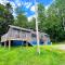 B11 NEW Awesome Tiny Home with AC Mountain Views Minutes to Skiing Hiking Attractions - Carroll