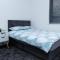 Spacious Ground Floor Apt near Old Trafford Stadium