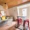 Geneva Beach House - Sleeps 20 - Blocks to Lake - Parking for 10 Cars -Yard - Group Stays - 日内瓦湖