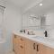 K2 Sky High Apartments with Stunning Chicago Views in West Loop - Чикаго