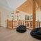 Do not miss your chance to vacation at this five bedroom 5 bath mountain home - إنكلين فيلادج