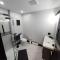 BAYSIDE RESORT, 2 OCLOCK SUITES