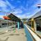 ParkView Apt & Private Parking & Close to Station - Сідней
