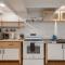Guest House, Accessible to Downtown, & Fast WiFi! - شيكو