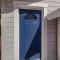 Guest House, Accessible to Downtown, & Fast WiFi!