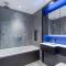 2 Bed Property Close to Heathrow Airport