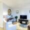 2 Bed Property Close to Heathrow Airport