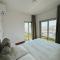 3 Br Penthouse Jacuzzi Seaview