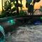 3 Br Penthouse Jacuzzi Seaview