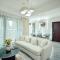 Luxury Escapes - Elegant 3BR Apt with 4 Balconies in 29 Blvd - Dubaj